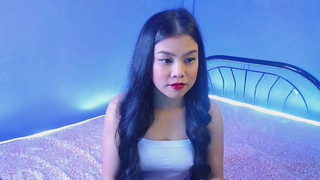 ExplodingPussy on Cam4