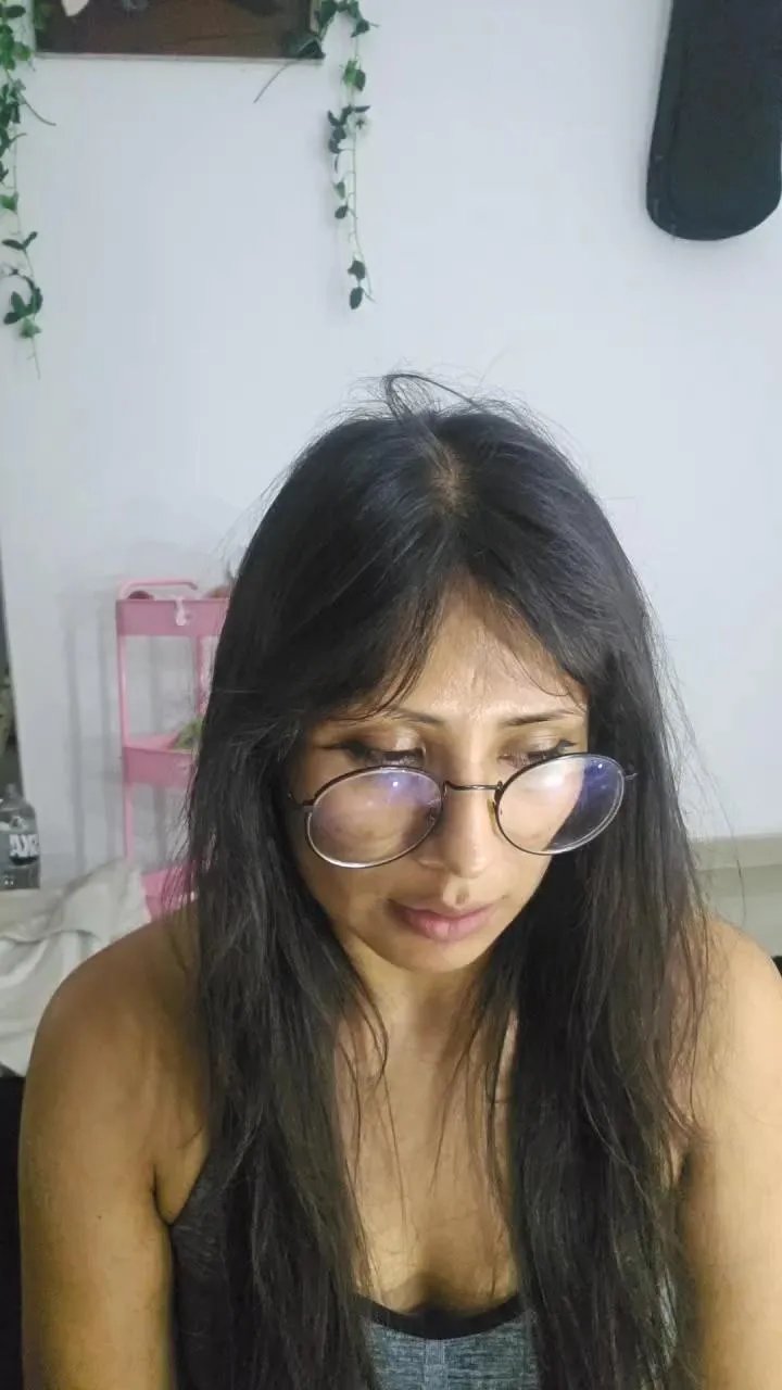 Jade_Zephyra on Cam4