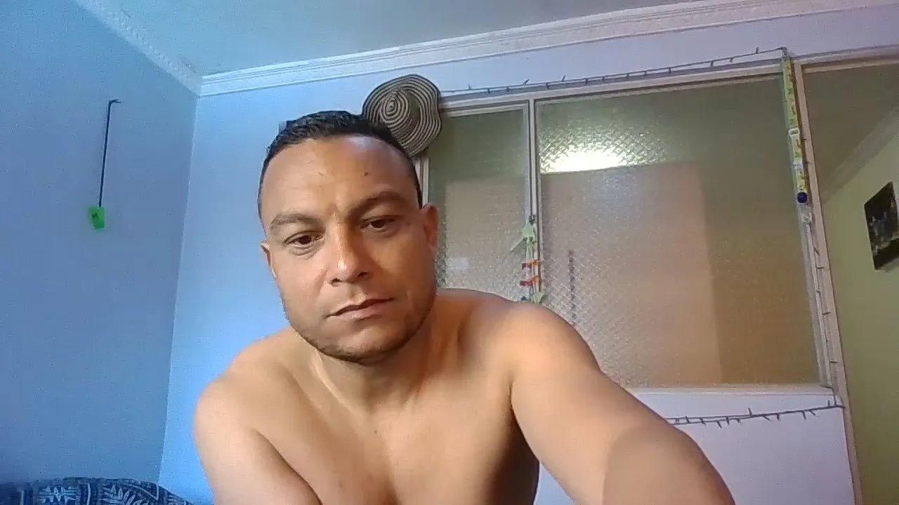 Juanchovergon22 on Cam4