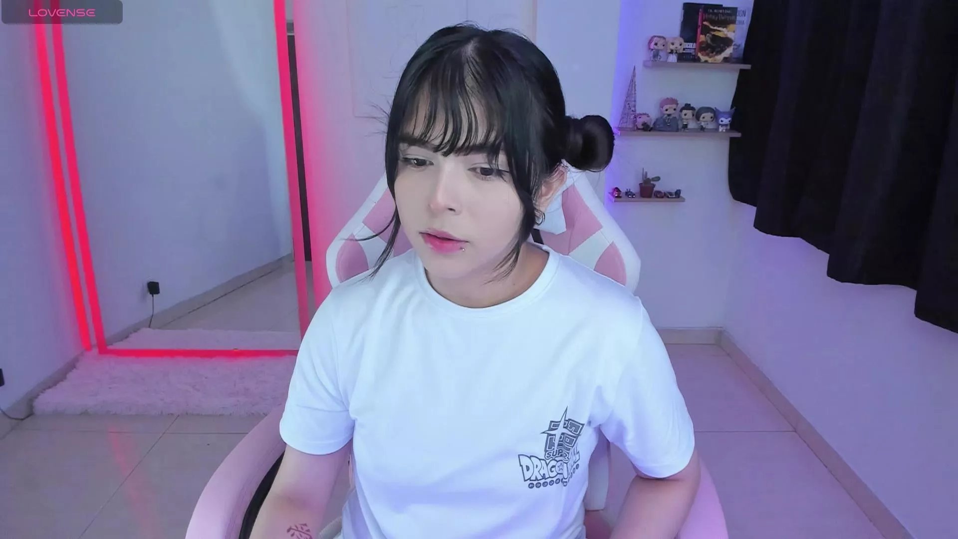 misshoneyxxx on Cam4