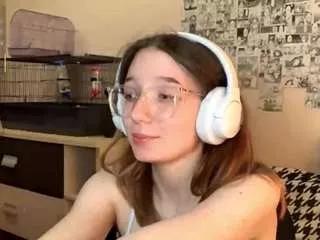 accadevon on CamSoda 