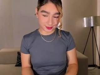 adharamoretti on CamSoda 