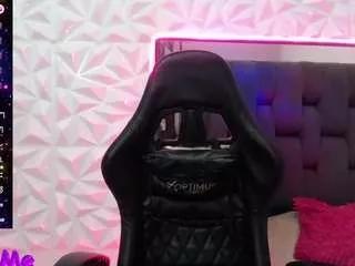 allie-vergara on CamSoda 