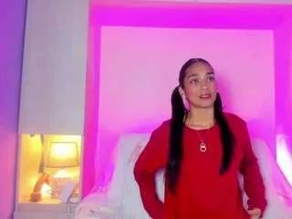 anaihcollins on CamSoda 