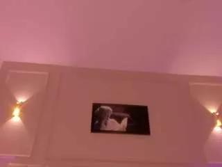 anniemartinezz on CamSoda 