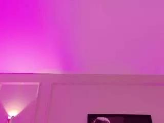 anniemartinezz on CamSoda 