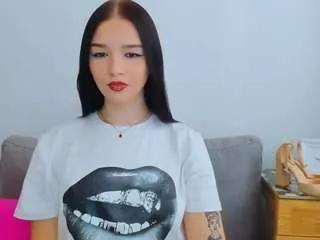 avacute on CamSoda 