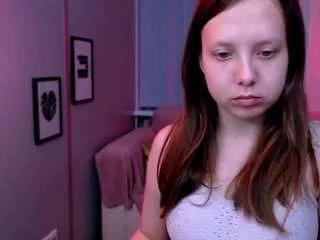 barbara-meow on CamSoda 