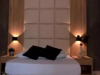 bella1207 on CamSoda 