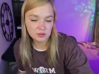 belladreamy on CamSoda 