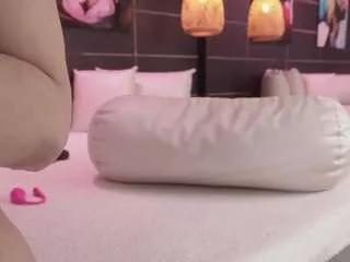 bellat-slatin on CamSoda 