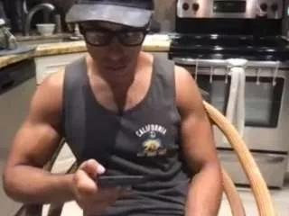 boss-man-26 on CamSoda 