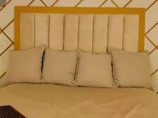 cocodamoree on CamSoda 