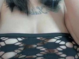 cristallrose69 — dildo in pussy [5 tokens remaining]