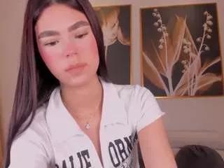 elliescott on CamSoda 