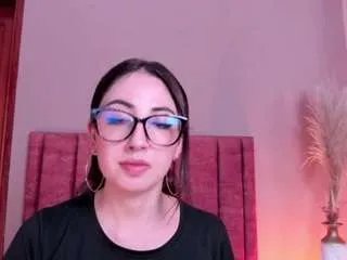 emilywatsonn — Make me feel like I'm all you need / Let's go to pvt / LUSH ON! / Naked + spank ass x20 [Multi Goal]