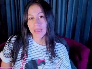 emmygomez on CamSoda 