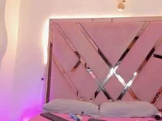 esmeraldaht on CamSoda 