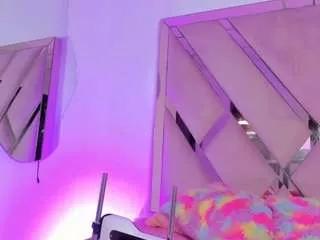 esmeraldaht on CamSoda 
