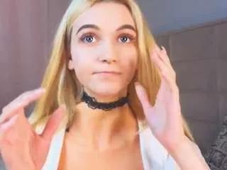eugeniahilby on CamSoda 