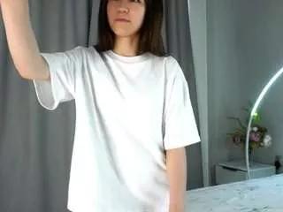 fannyades on CamSoda 