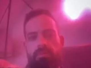 gucciyoshy on CamSoda 