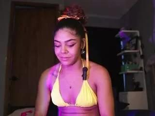 hanna-chris on CamSoda 