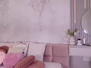 jullyblair on CamSoda 