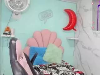 karime-sexygirl on CamSoda