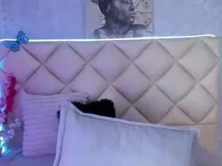 katniss-lovee on CamSoda