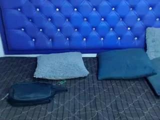 kiwi-nasty on CamSoda