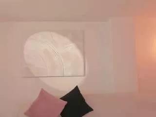 lilawest on CamSoda 