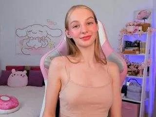 lili-fate on CamSoda