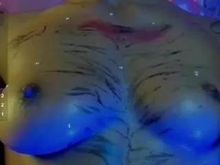 lilithsavett on CamSoda 