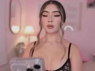 little-natt on CamSoda 