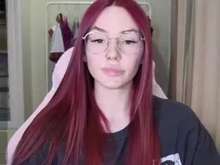 littlevildevil on CamSoda 