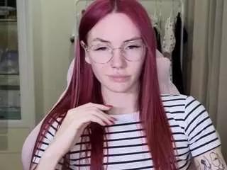 littlevildevil on CamSoda 