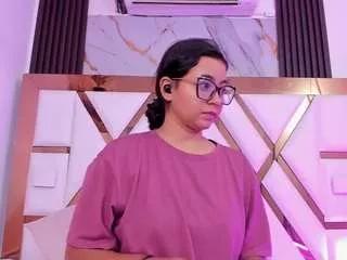 miilaklum on CamSoda 