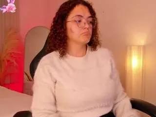 miss-brave on CamSoda 