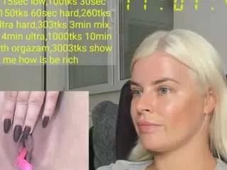 misslolaa on CamSoda 