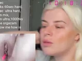 misslolaa on CamSoda 