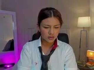 misssnaomi on CamSoda