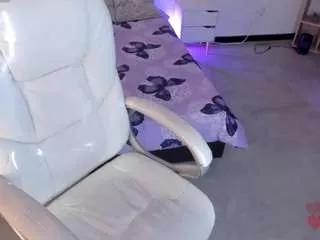 niicole-fox2 on CamSoda 