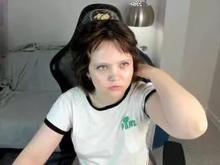 nina-luna on CamSoda