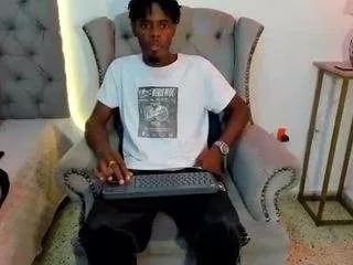royce-ebony on CamSoda