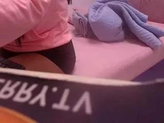 samantha-sw on CamSoda 