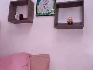 samantha-sw on CamSoda 