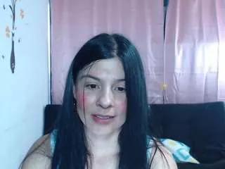 saraadamss on CamSoda 