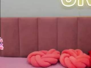 selenacutiee on CamSoda 