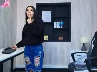 shanellrouse4 on CamSoda